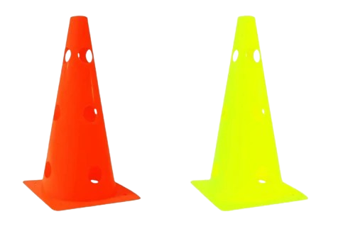 CONO BASE CUADRADA CON HUECOS SENCILLO